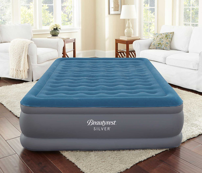 Queen size Beautyrest Silver Extraordinaire guest air bed in living room